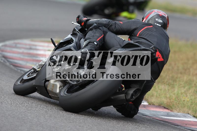 /Archiv-2022/46 29.07.2022 Speer Racing ADR/Gruppe rot/backside